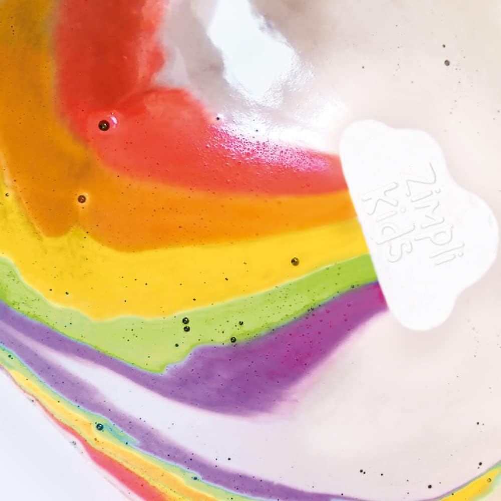 Rainbow fizz for bath‑time fun