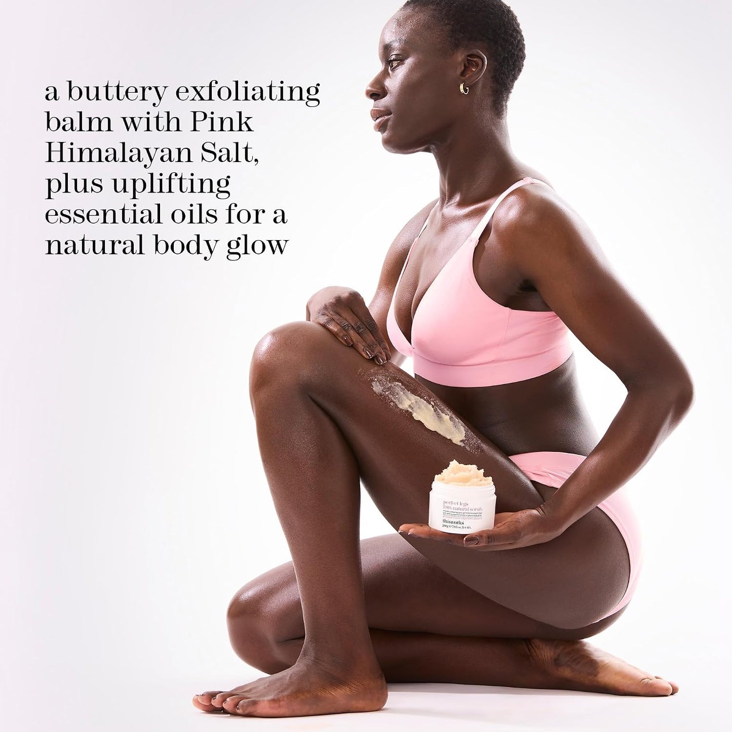 This Works - Perfect Legs 100% Natural Scrub, Exfoliating Balm with Pink Himalayan Salt & Almond Oil, 200g