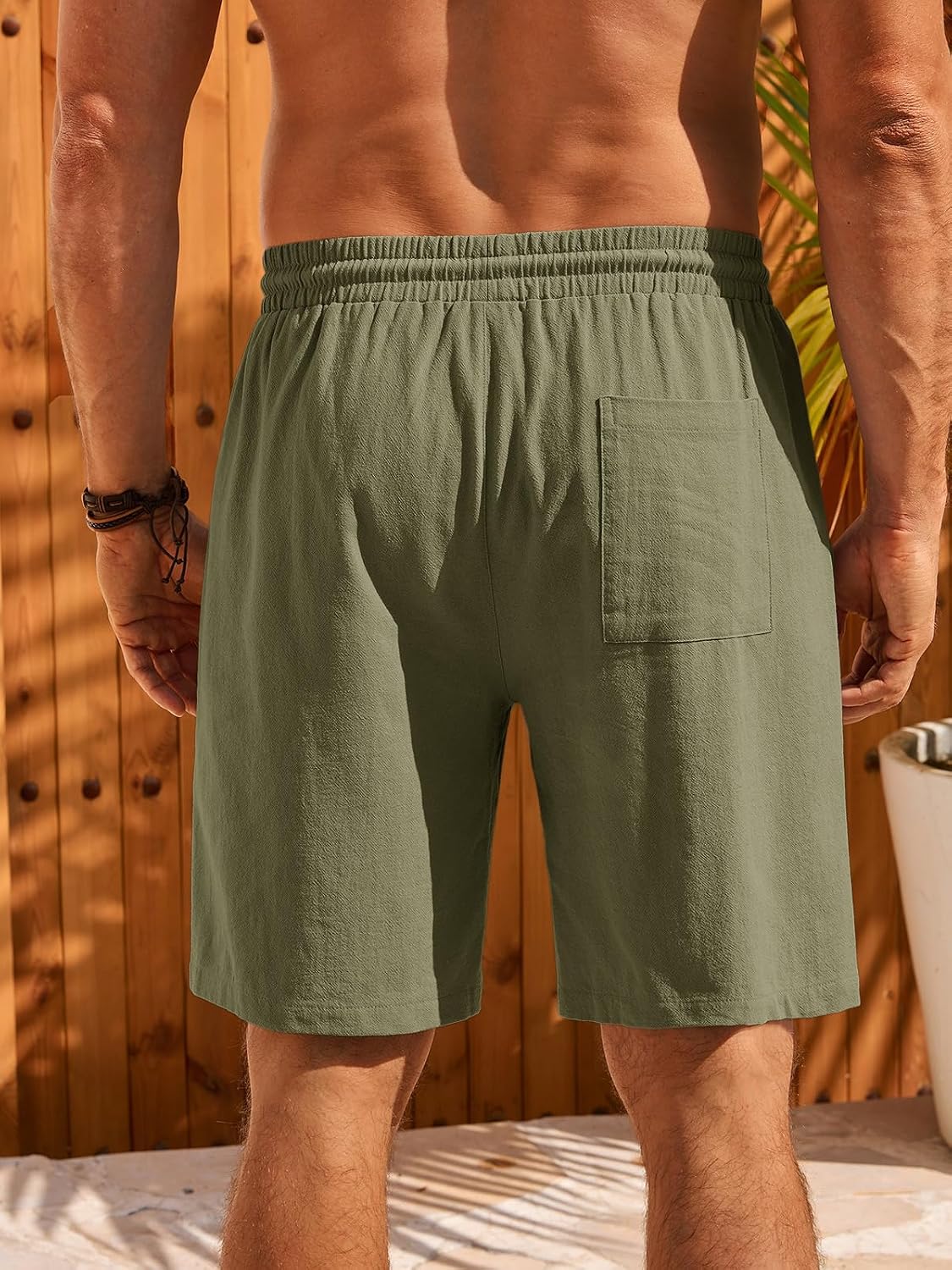 Why Runcati’s Lightweight Linen Shorts Feel Like a Summer Upgrade