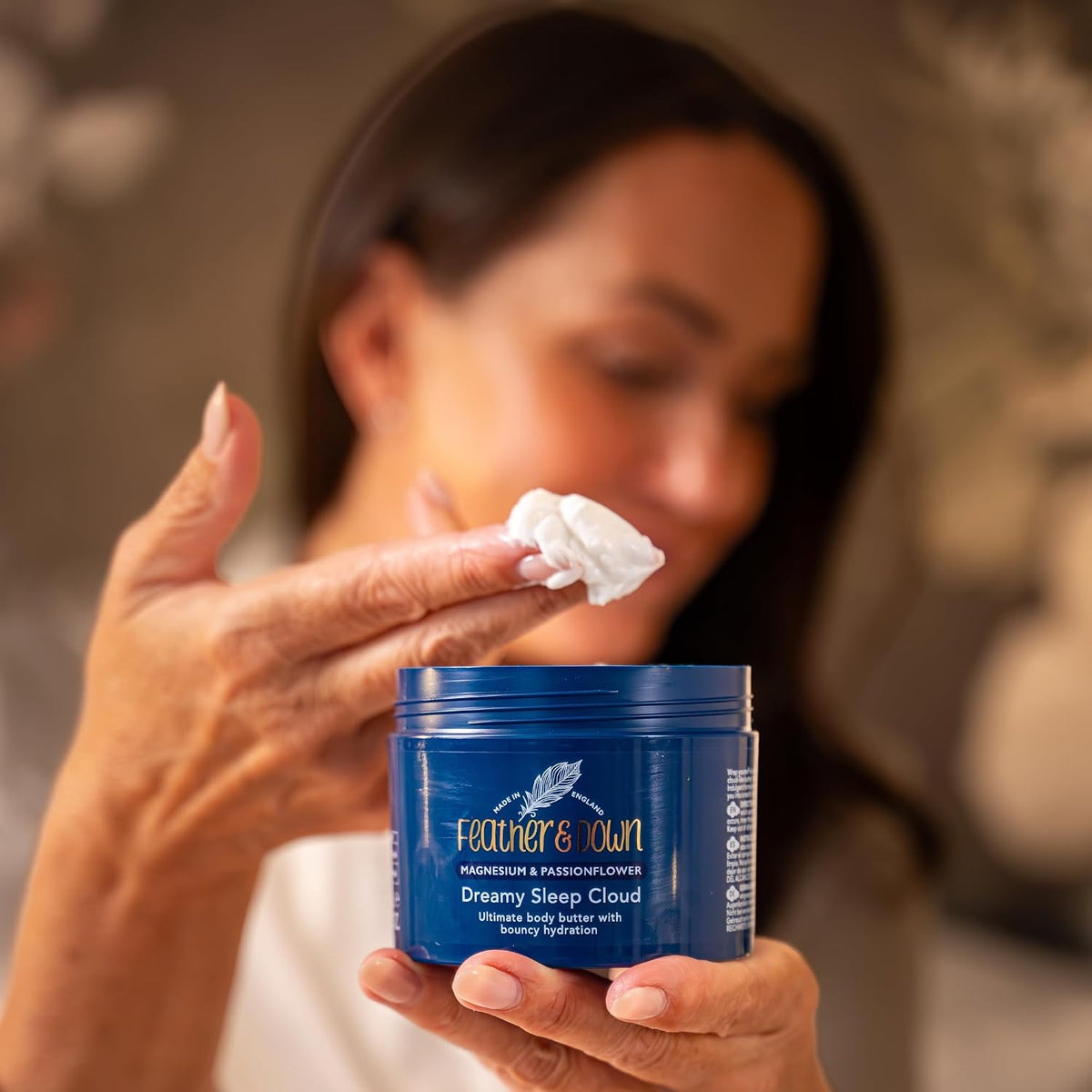 Feather & Down Magnesium and Passionflower Dreamy Sleep Cloud (290ml) - Whipped Body Butter Infused with Magnesium and Passionflower Extract, Calms for Anxiety & Stress, Relaxation Aromatherapy