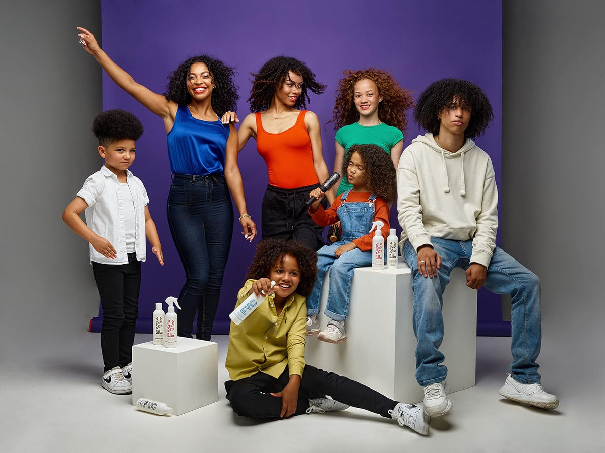FYC For Your Curls Refresh & Detangle Spray for Curly Hair, Helps Control Frizz, Adds Moisture and Shine, Defines Curls with Shea Butter, Aloe Vera and Argan Oil, No Sulphates or Parabens - 2x 250ml