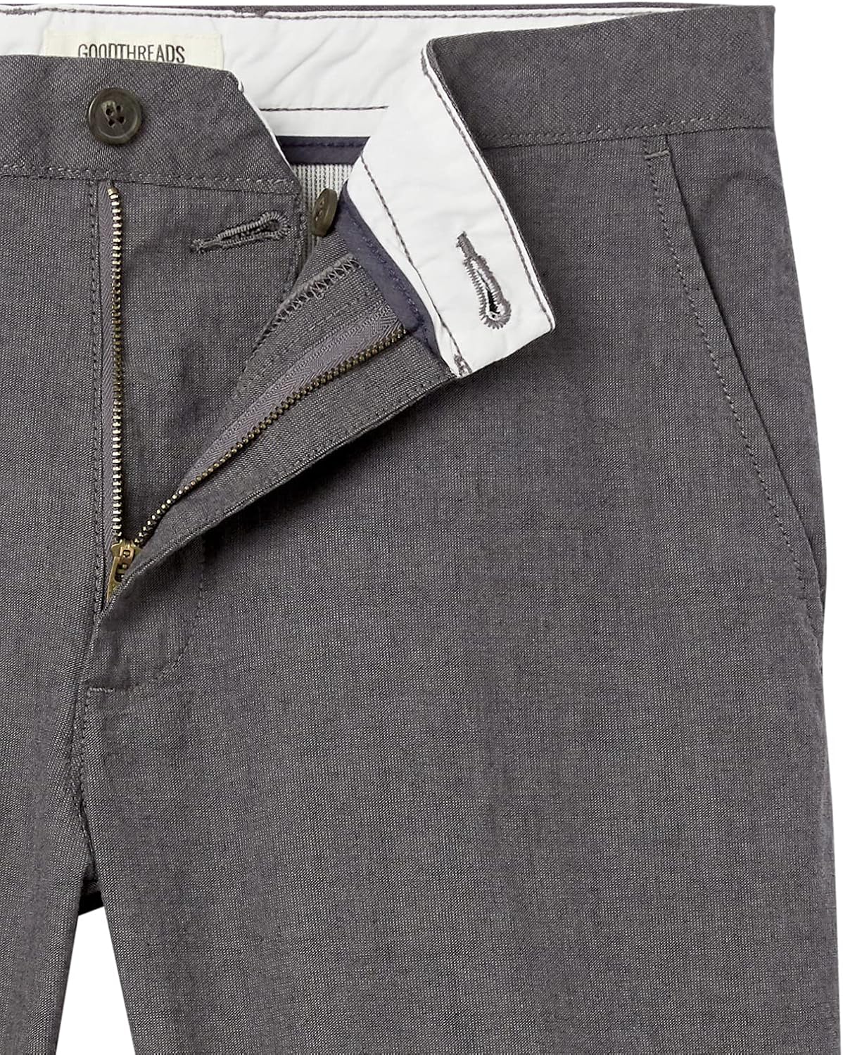 Why the Amazon Essentials Slim‑Fit Oxford Shorts Feel Right at Home