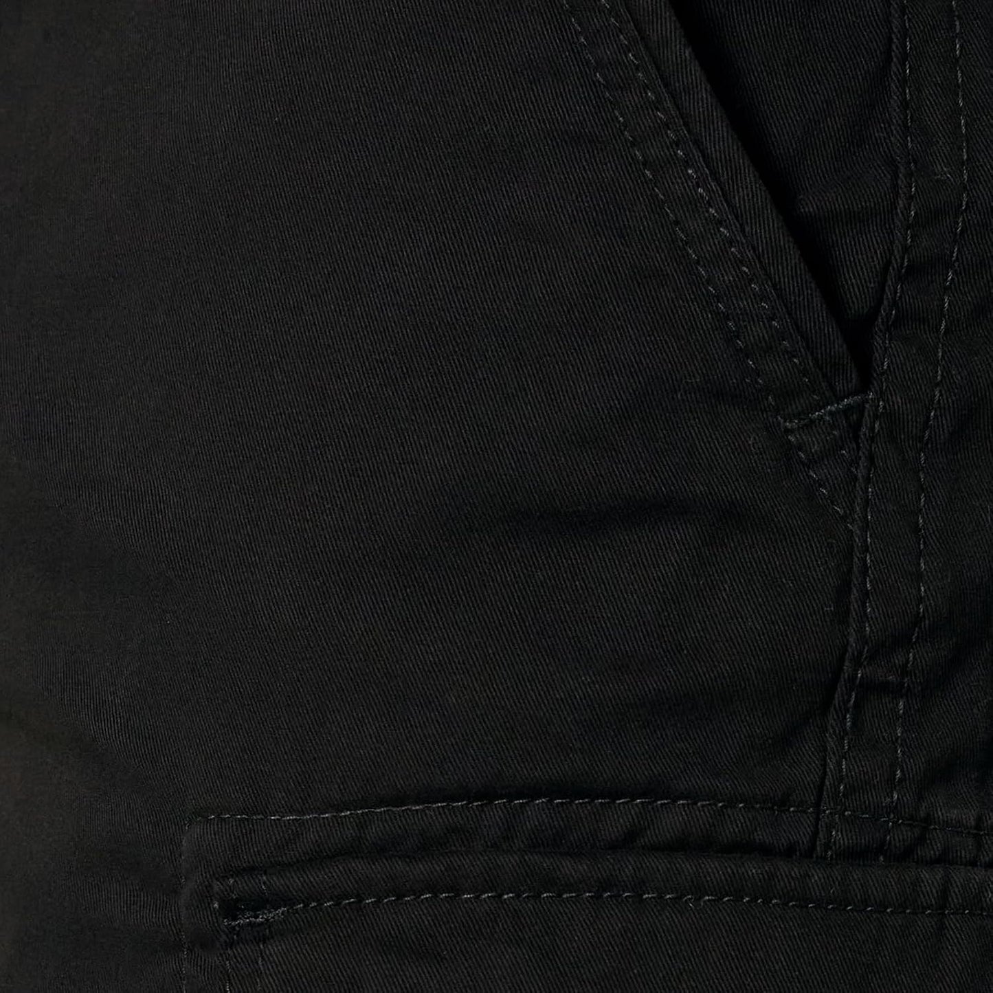 Why the Amazon Essentials Men’s Classic Fit Cargo Work Shorts Feel Like a Small Victory