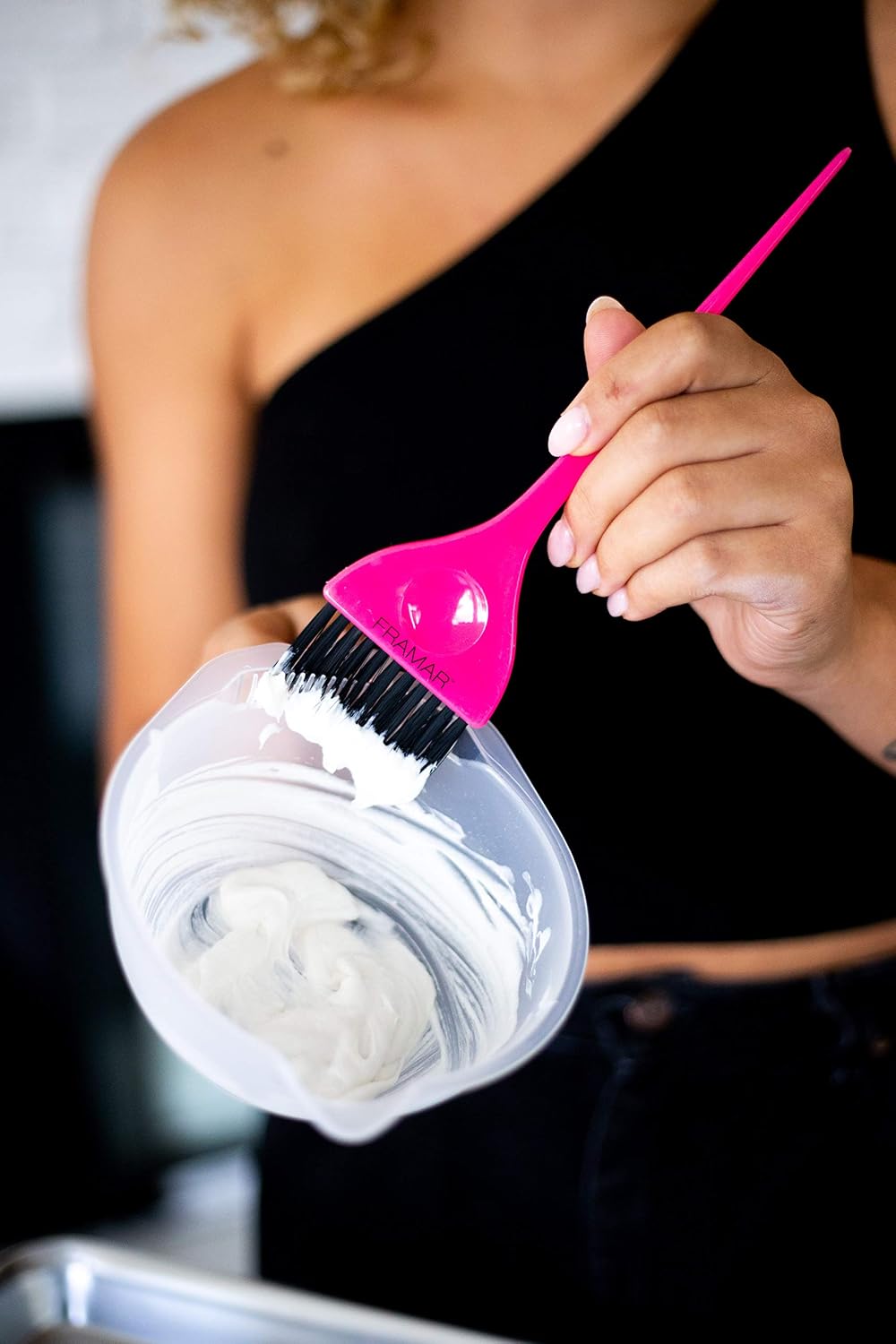 Framar Classic Hair Dye Brush – Hair Colour Brush for Highlights Hair Dye Kit, Hair Dye Bowl Set – Tint Bowl for Hair Colour, Bleach Hair Die
