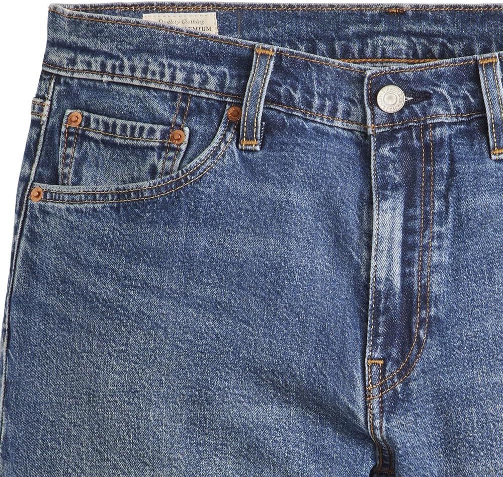 Levi’s 405 Shorts: The Everyday Denim Companion