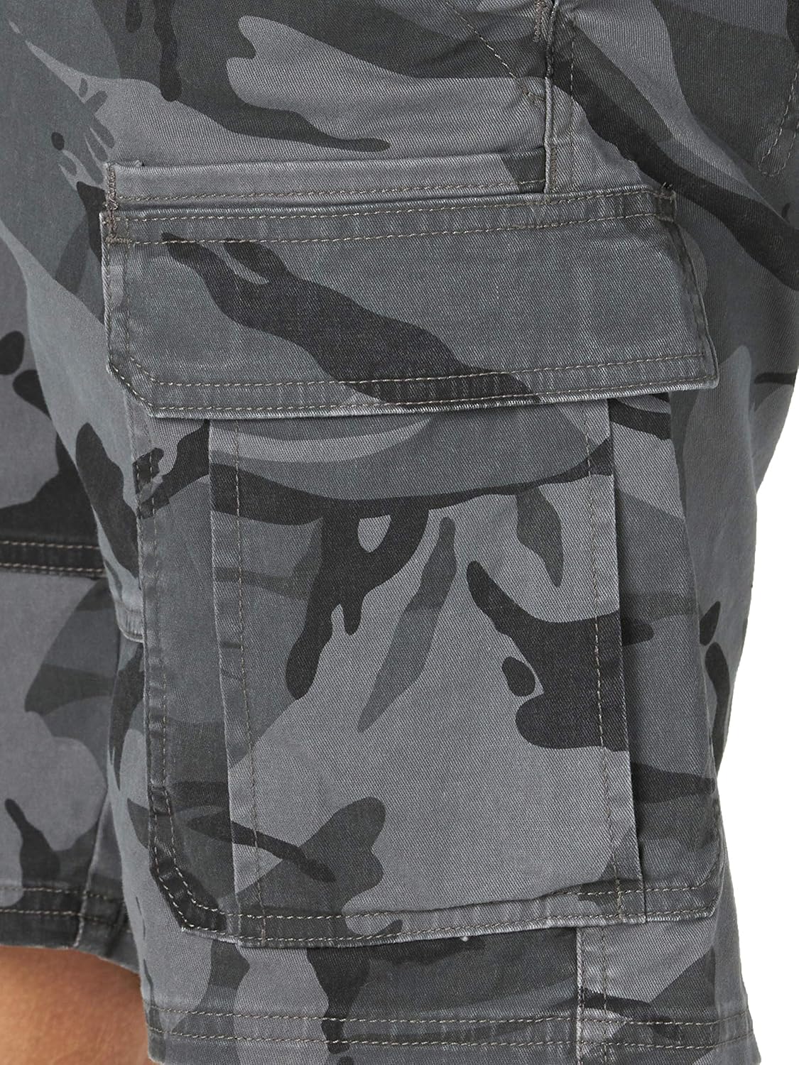 Wrangler Authentics Men’s Classic Cargo Shorts – A Low‑Key Summer Staple