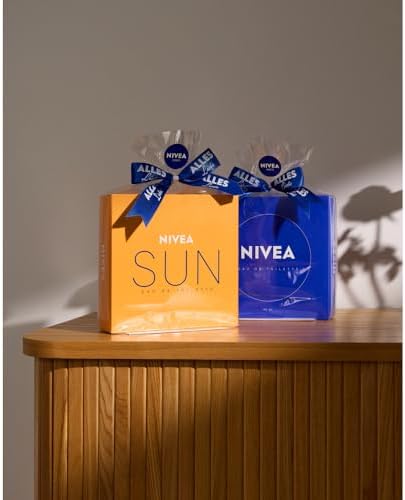 Nivea Eau de Toilette (30 ml), Iconic Scent in Elegant Bottle, Includes Nivea Jewellery Box