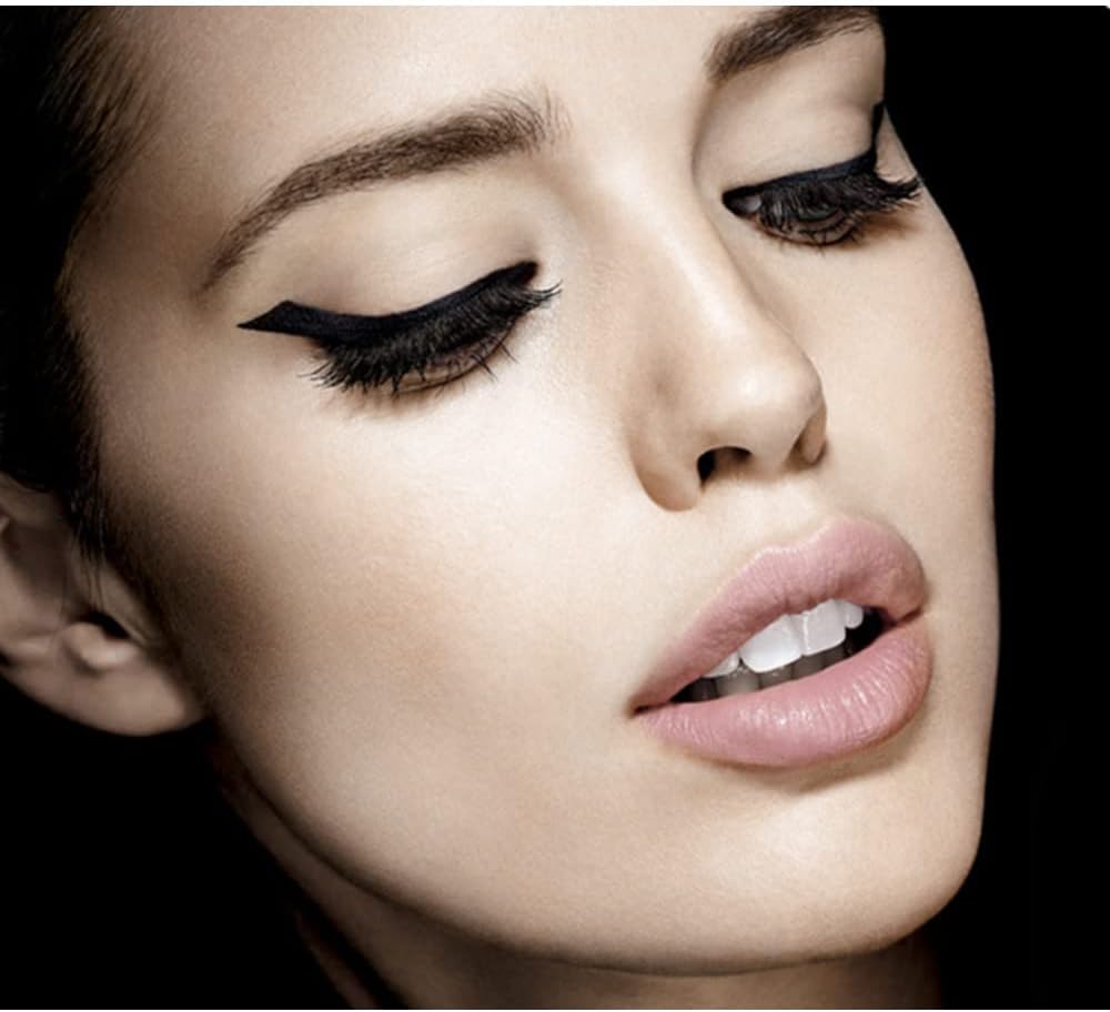 Maybelline Black Eye Liner, Lasting Drama Waterproof Eye Liner, Waterproof, Easy to draw, Smudgeproof, Longwear Formula, Smart Tip Brush, No Mess Application, Maybelline New York, Colour: Black 12g