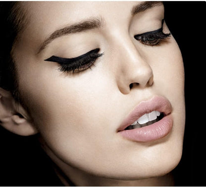 Maybelline Black Eye Liner, Lasting Drama Waterproof Eye Liner, Waterproof, Easy to draw, Smudgeproof, Longwear Formula, Smart Tip Brush, No Mess Application, Maybelline New York, Colour: Black 12g