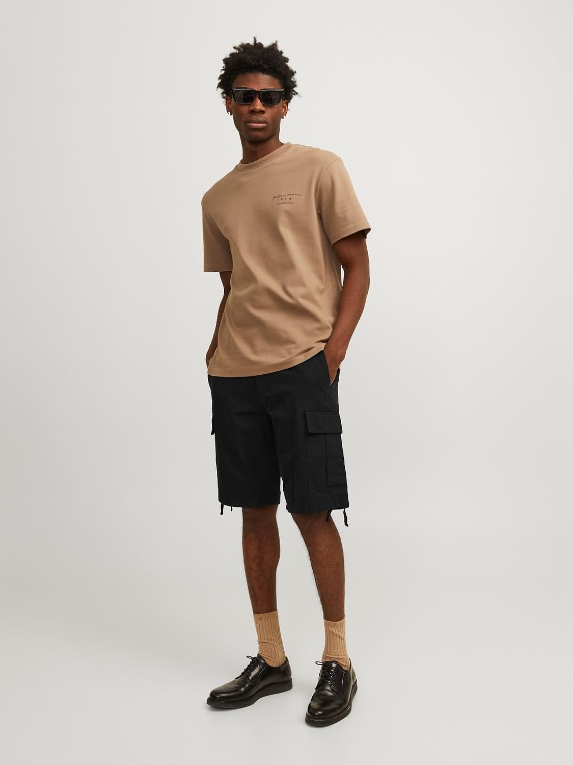 Jack & Jones regular‑fit cargo shorts – a low‑key summer staple