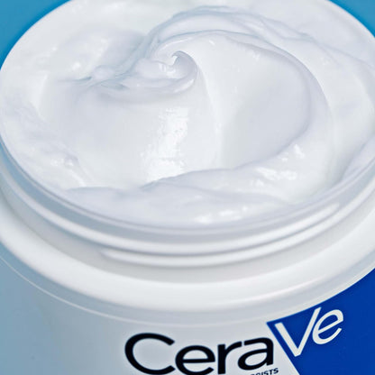 CeraVe Moisturising Cream, Face &amp; Body, with 3 Essential Ceramides &amp; Hyaluronic Acid for Dry to Very Dry Skin, Developed with Dermatologists, Fragrance-Free, 454g/16oz