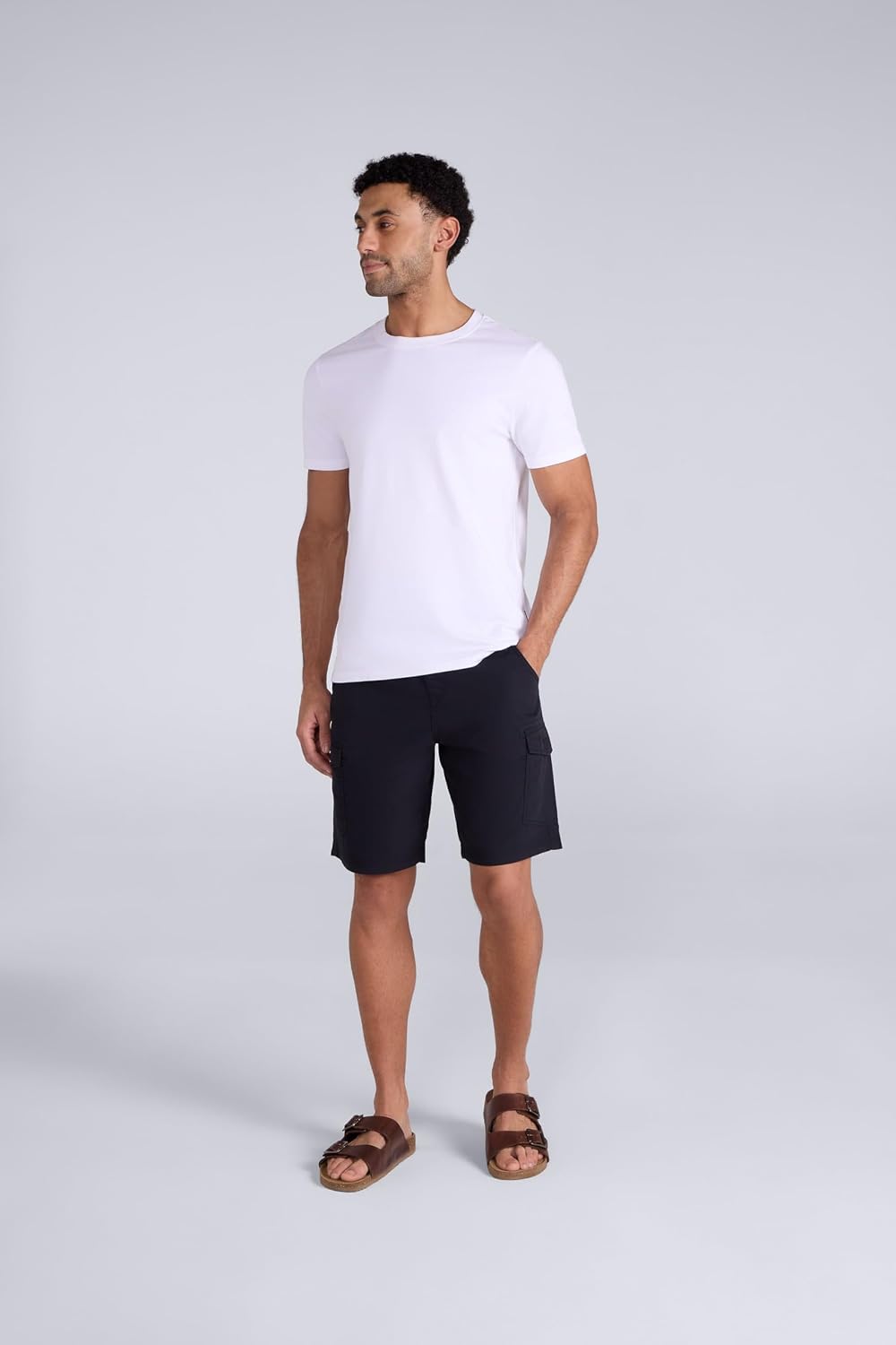 Finding the right pair of cargo shorts for warm days