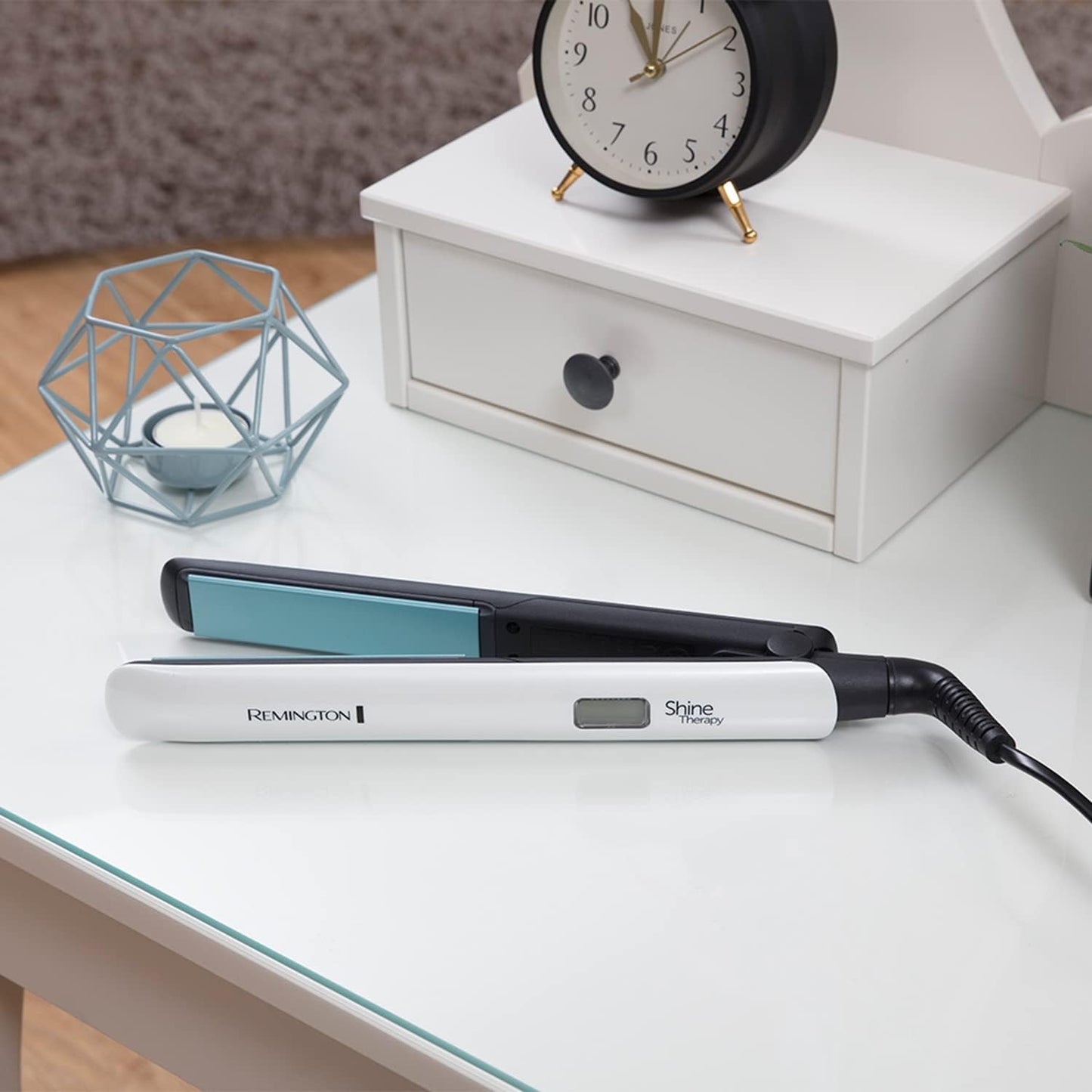 Remington Shine Therapy Hair Straightener with Advanced Ceramic coating infused with Moroccan Argan Oil for sleek &amp; smooth glide, Floating plates, Digital display, 9 settings 150°C–230°C, S8500