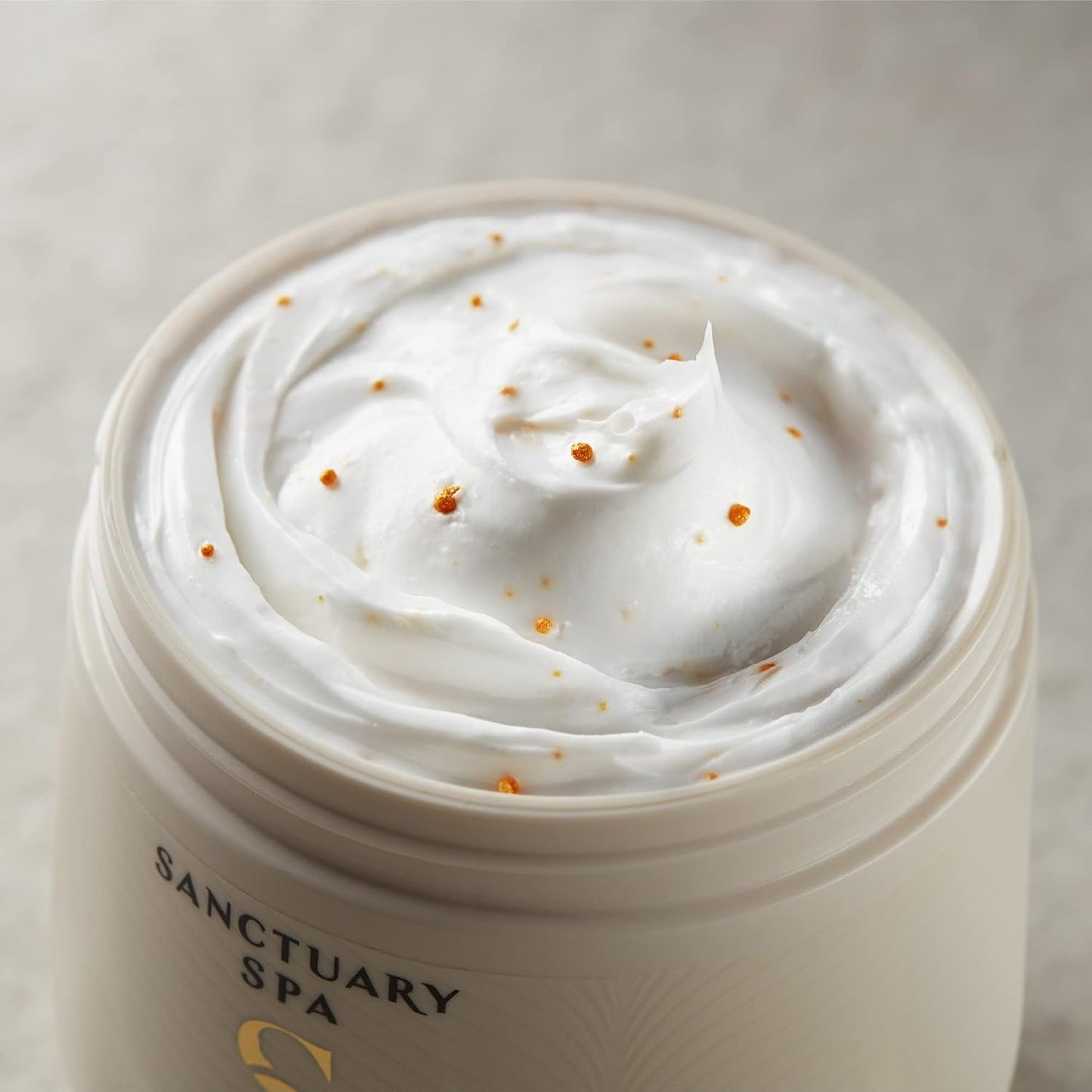 Sanctuary Spa Golden Sandalwood Melting Pearl Body Butter with Shea Butter &amp; Argan Oil, No Mineral Oil, Cruelty Free &amp; Vegan Body Moisturiser, 300g