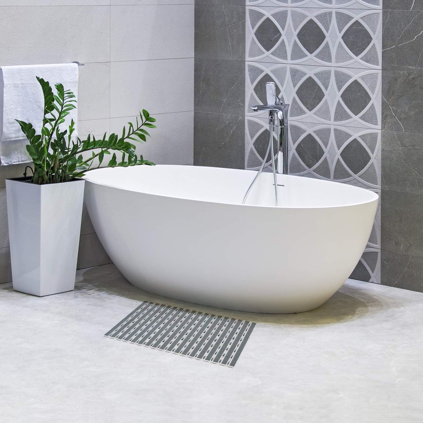 Why a Simple Bath Mat Can Change Your Bathroom Routine