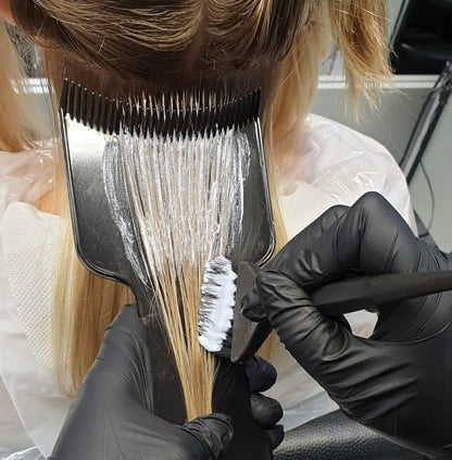 Professional Hairdresser's Black Mixing Set: Includes tint/dye Bowl, large and small dye brush, balayage board with teeth and a bag. Ideal hair dye and mixing home kit.