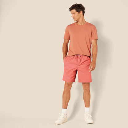 Easy‑going summer shorts that actually stay put