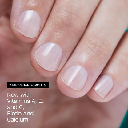 My latest nail‑care side‑kick: OPI Nail Envy Strengthener