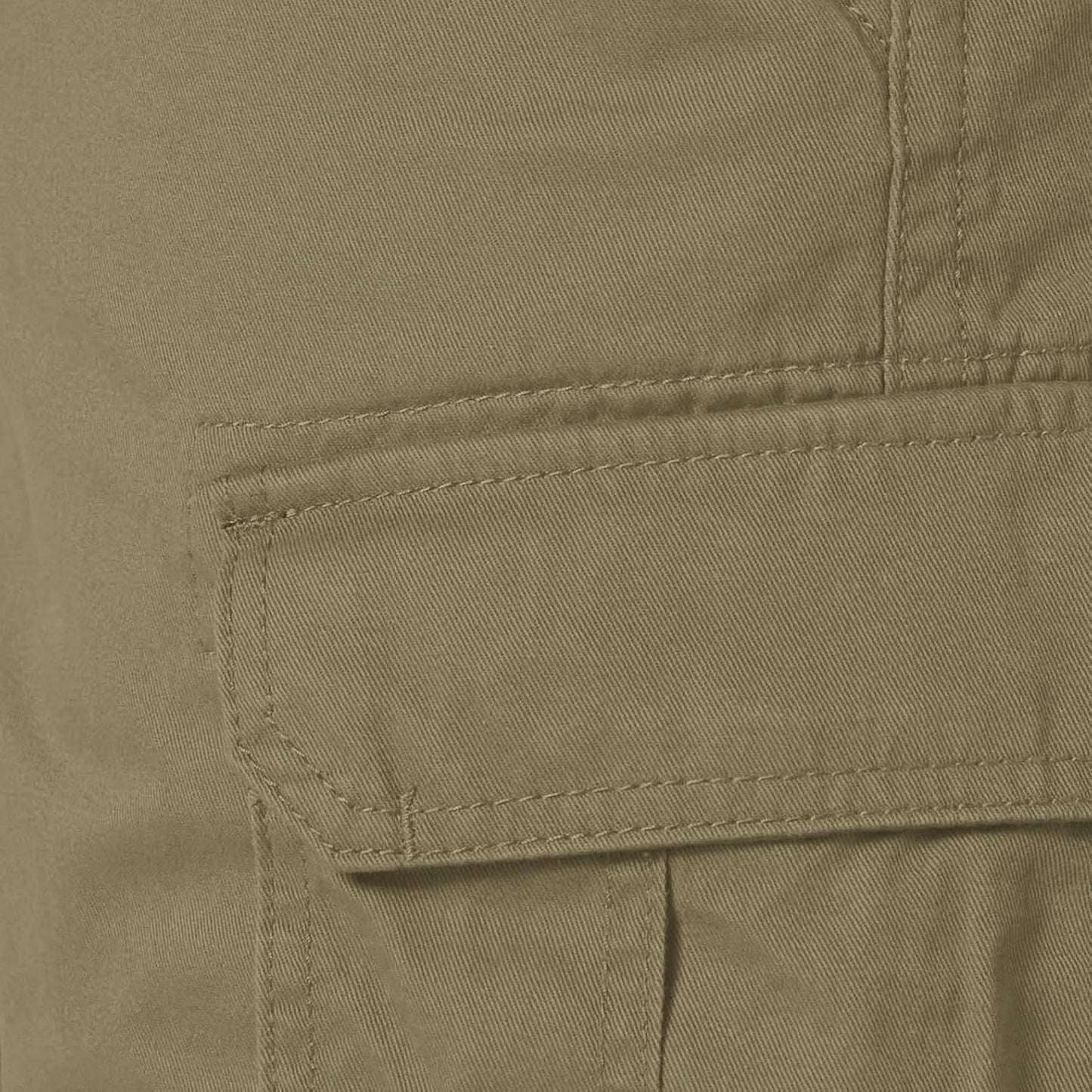 Why the Amazon Essentials Cargo Shorts feel oddly right