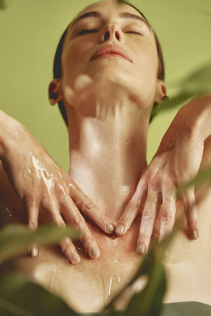 Natura Brasil Ekos Three-Phase Andiroba Shower Oil 200 ml