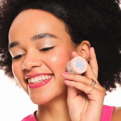 essence JELLY JEWELS glitter eyeshadow topper, instant result, intensive, dewy, glittery (4.2g)