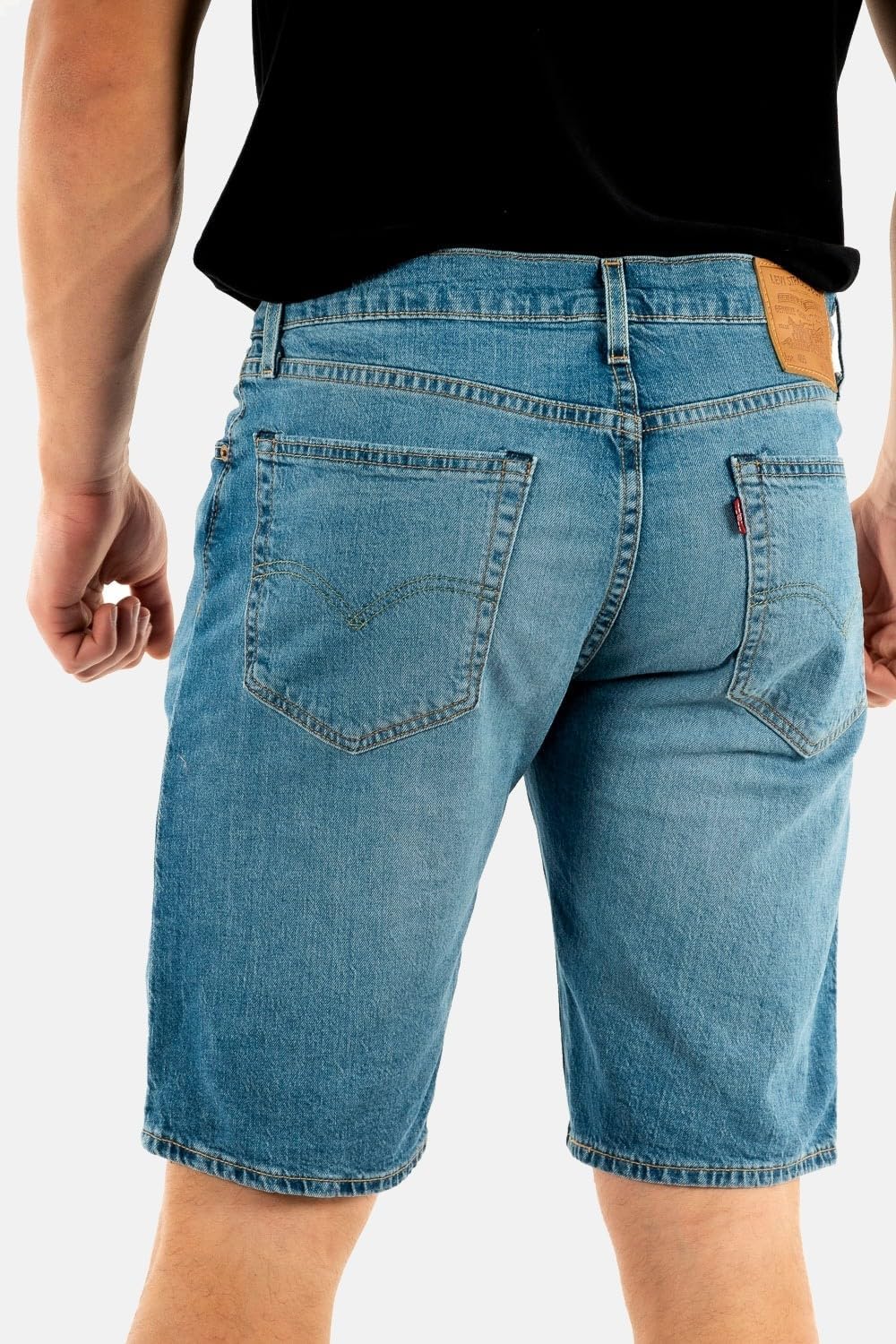 Levi’s 405 Standard Denim Shorts – the uncomplicated summer staple