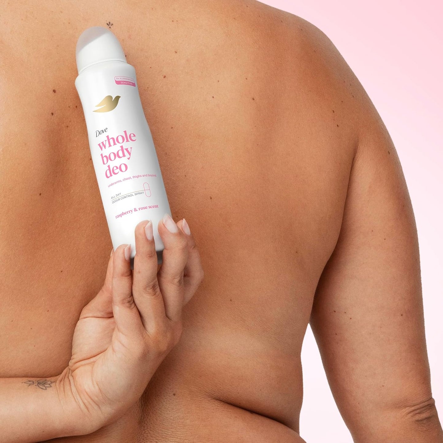 Dove Raspberry &amp; Rose Whole Body Deodorant Spray 0% aluminium deodorant for all-day odour control 150 ml