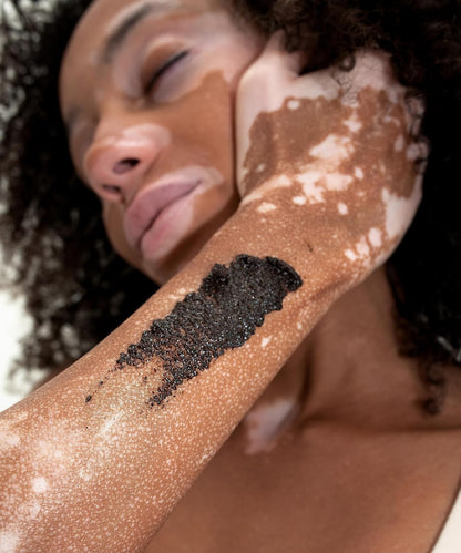 UpCircle Exfoliating Coffee Body Scrub with Lemongrass 220ml - Sea Salt, Shea Butter + Coconut Oil - Exfoliates Your Skin + Improves Circulation - Natural, Vegan Exfoliator For Soft, Smooth Skin