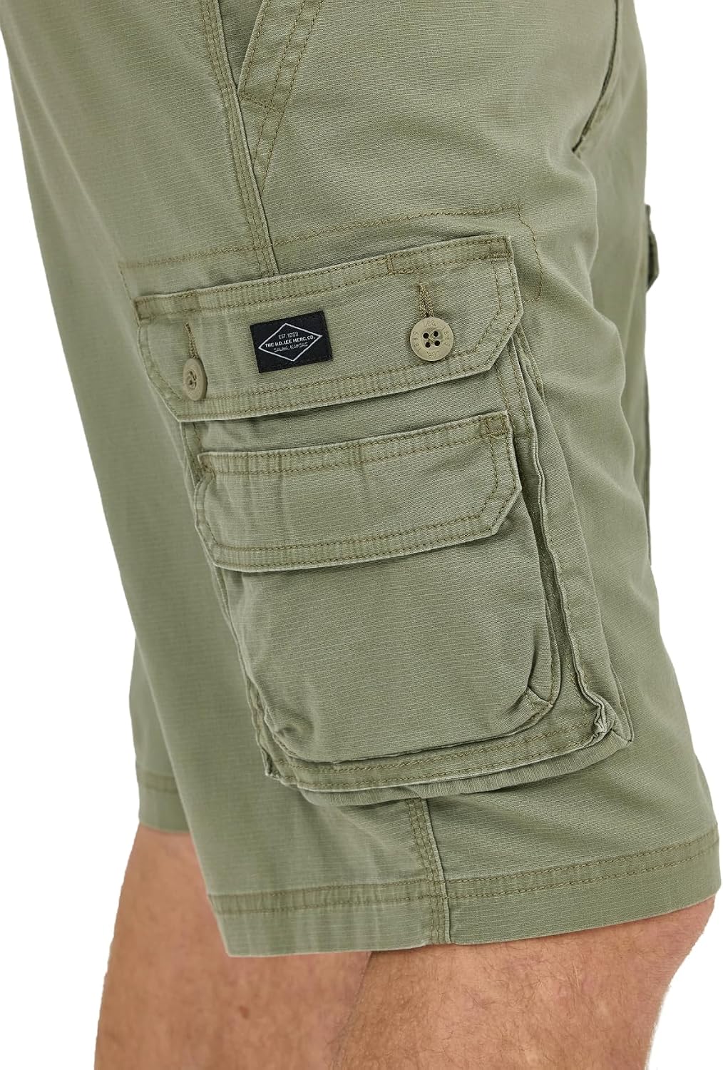 Lee’s Belted Wyoming Cargo Shorts – casual comfort that actually fits