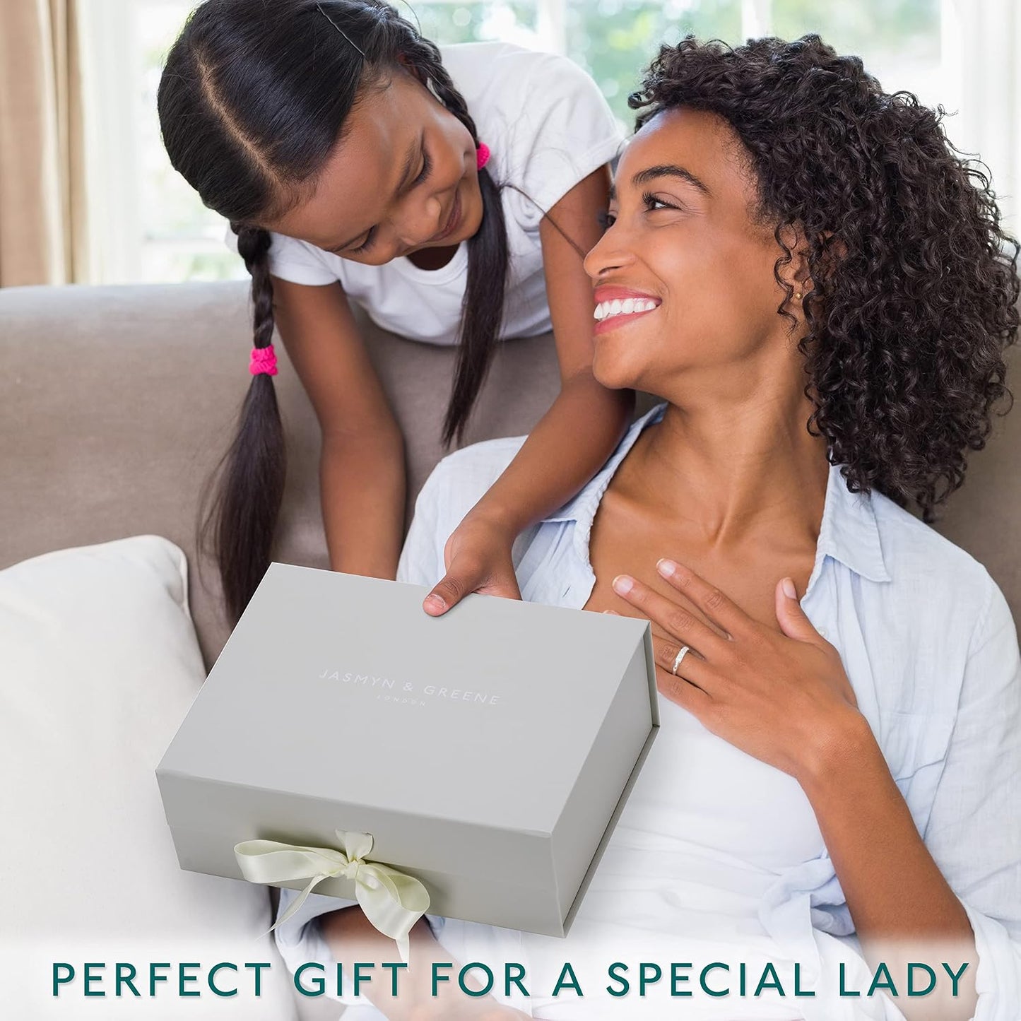 Jasmyn &amp; Greene Relaxation Birthday Gifts for Women - Luxury Pamper Hamper Bath Set Gifts for Her with Lavender. Spa Sets for Mum with Organic Self Care Presents. Pamper Gift for Womens Birthday