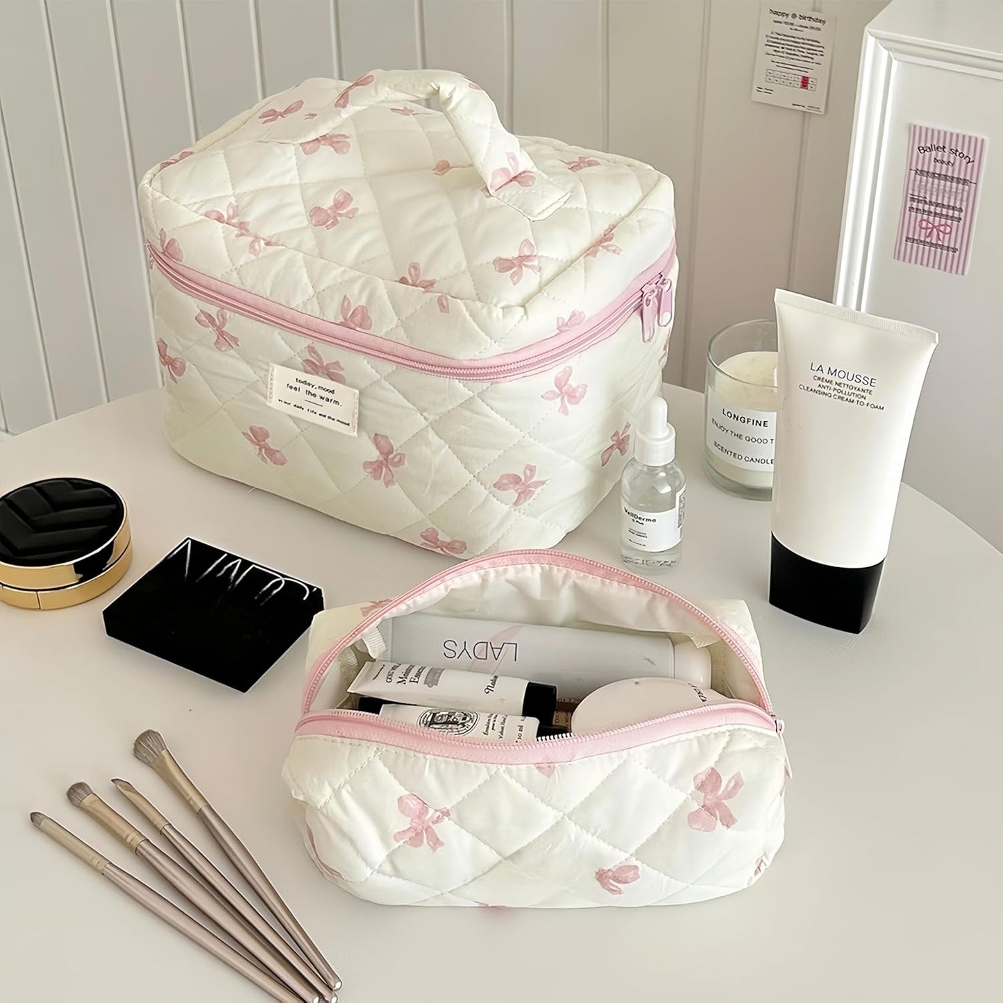 Aucuu 3PCS Coquette Makeup Bag, Quilted Makeup Bag for Women, Floral Cotton Cosmetic Bag Set, Large Capacity Aesthetic Floral Toiletry Bag, Travel Toiletry Bag, Wash Organizer Pouch for Women Girls