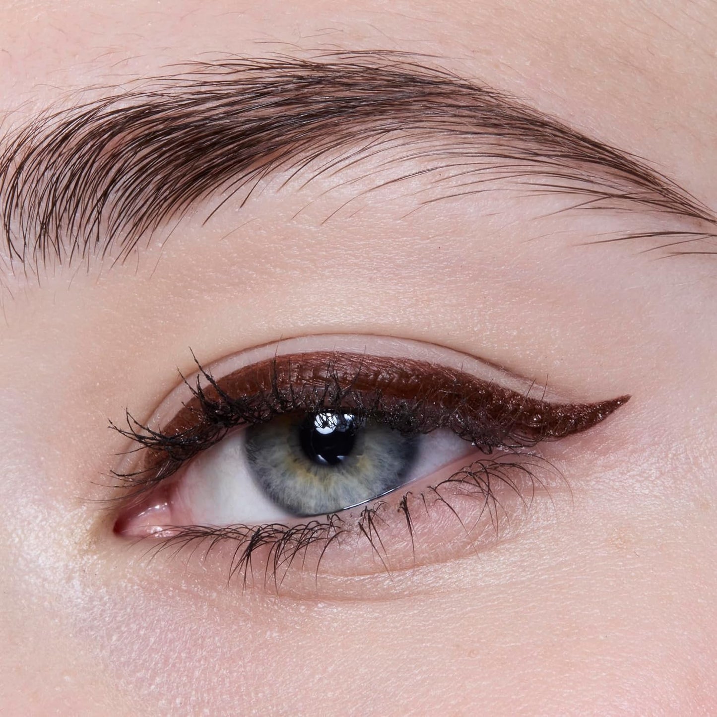 e.l.f. H2O Proof Eyeliner Pen, Felt Tip, Waterproof, Long-Lasting, High-Pigment Liner for Bold Looks, Vegan &amp; Cruelty-Free, Deep Brown