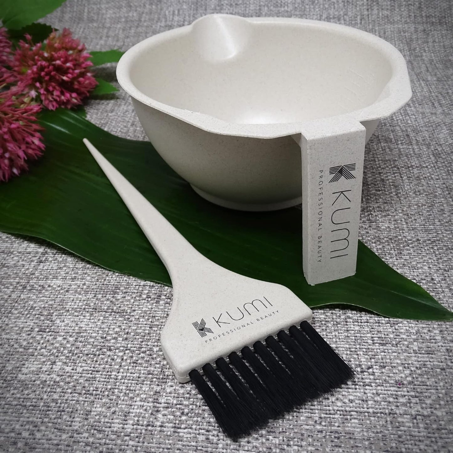 Kumi Professional Wheat Eco-Friendly Oatmeal 7 Piece Tint Bowl &amp; Brush Kit - Ideal for Professional or Home Use