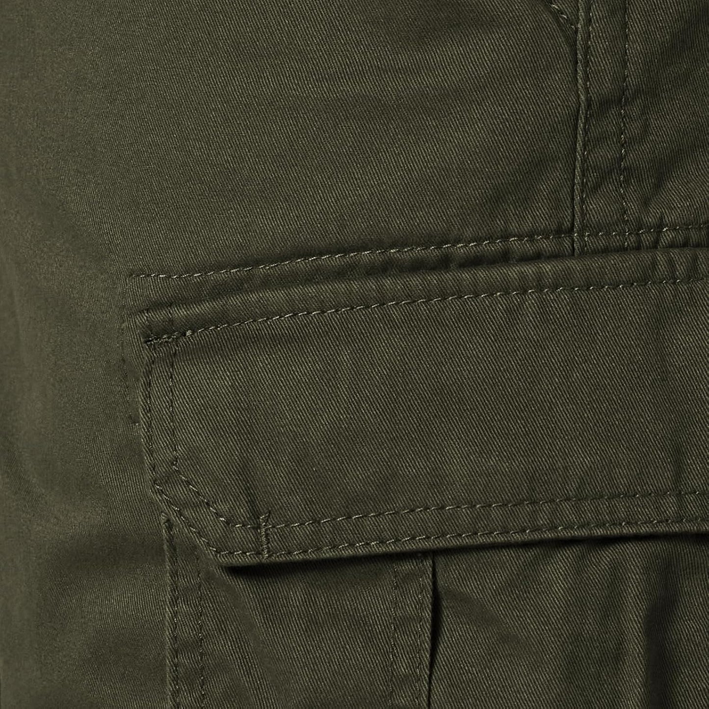 Why These Cargo Shorts Might Just Be Your Next Go‑To