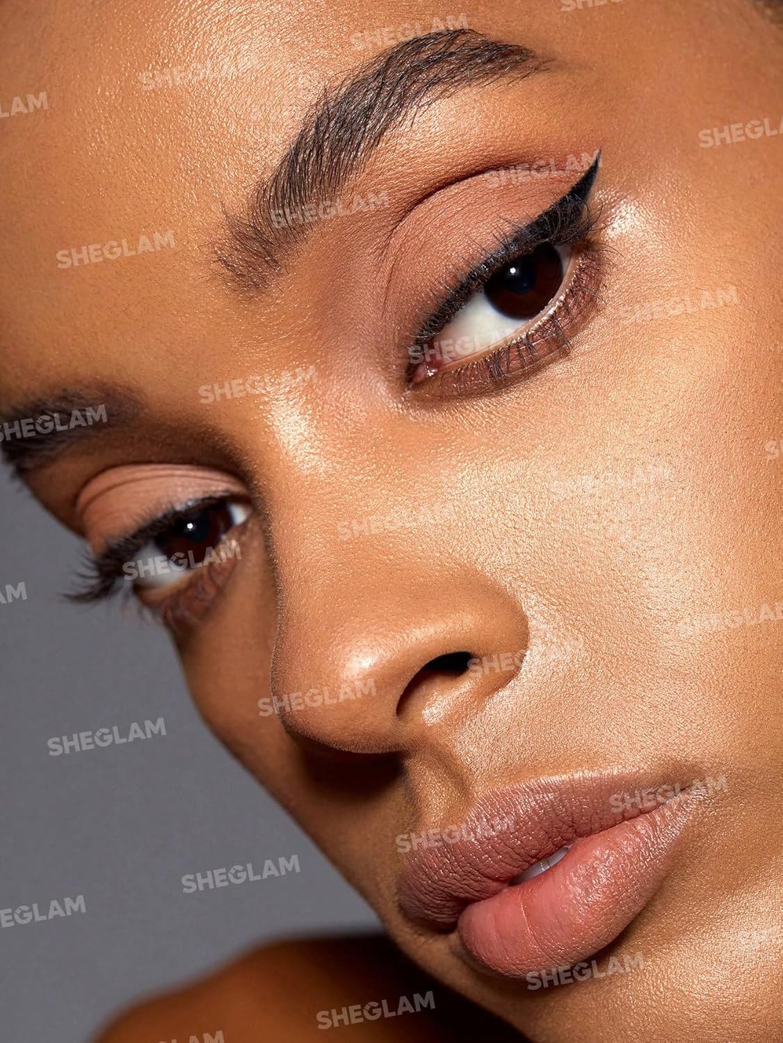 SHEGLAM Get Foxy Eye Stamp &amp; Liner Pen 3 In 1 Waterproof Liquid Eyeliner Pencil Cat Eye Smudge-Proof Long-Lasting