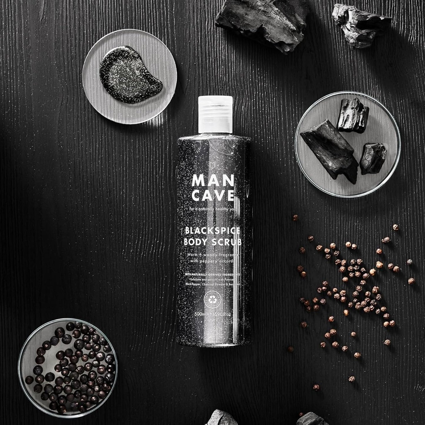 ManCave Blackspice Mens Body Scrub, 500 ml, Body Wash, Natural Formulation, Vegan, Eco-Conscious and Cruelty-Free, Warm &amp; Woody Shower Gel for Men with Pumice, Charcoal, Body Wash for Men