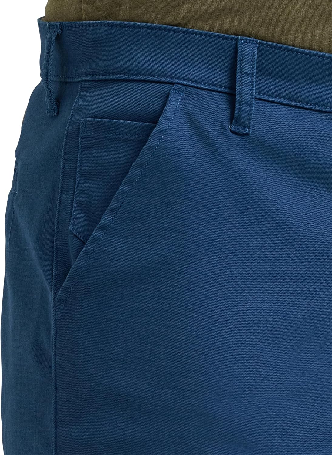 Why Wrangler’s Flat Front Shorts Feel Like a Second Skin