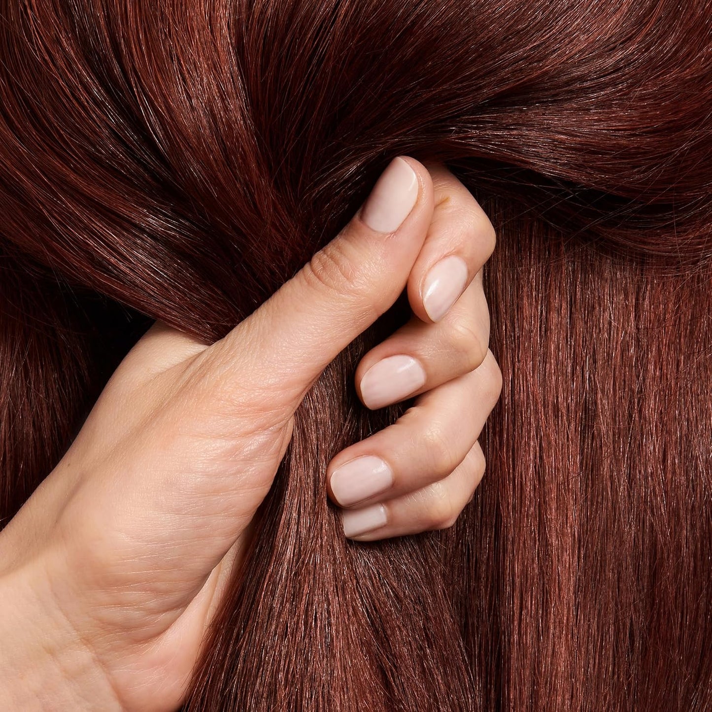 Wella Professionals ColorMotion+ Colour &amp; Strength Protection - for Treated &amp; Dyed Hair - Smooths, Boosts Shine &amp; Protects Hair Colour for Up to 8 Weeks - Mask, Conditioner