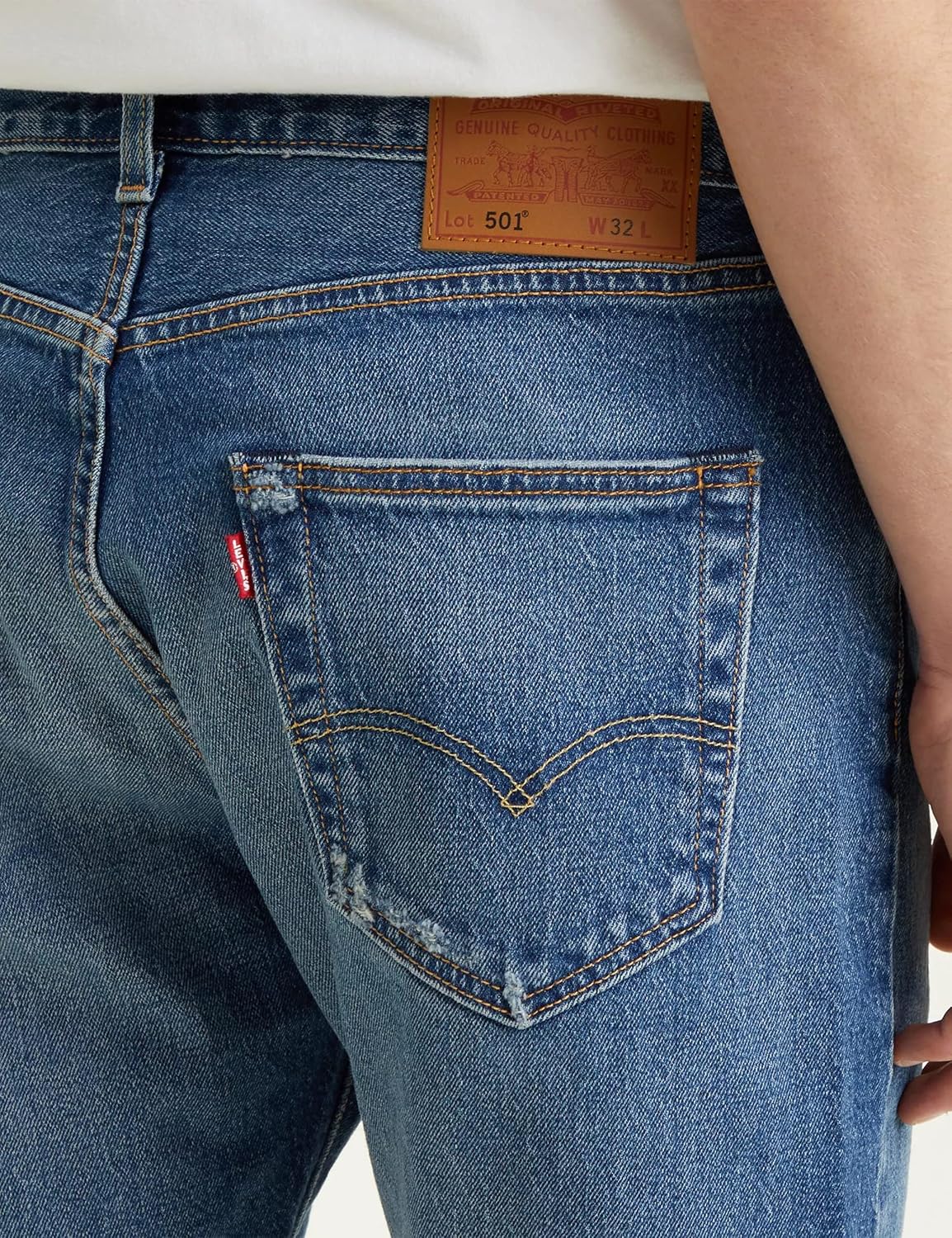 Levi’s 501 Original Denim Shorts: A Classic with a Modern Twist