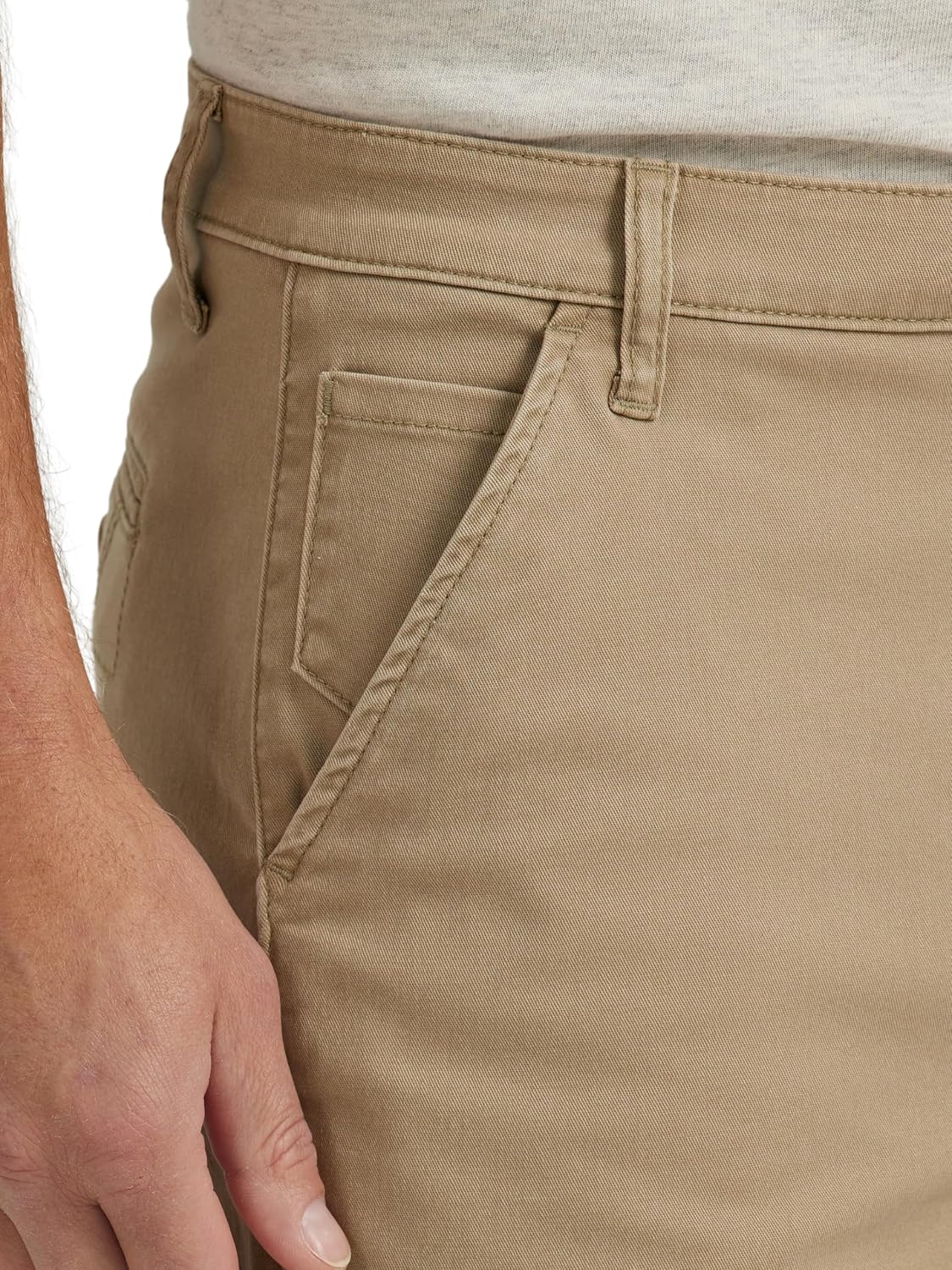 Wrangler Authentics Men’s Flat‑Front Shorts – casual comfort that moves with you
