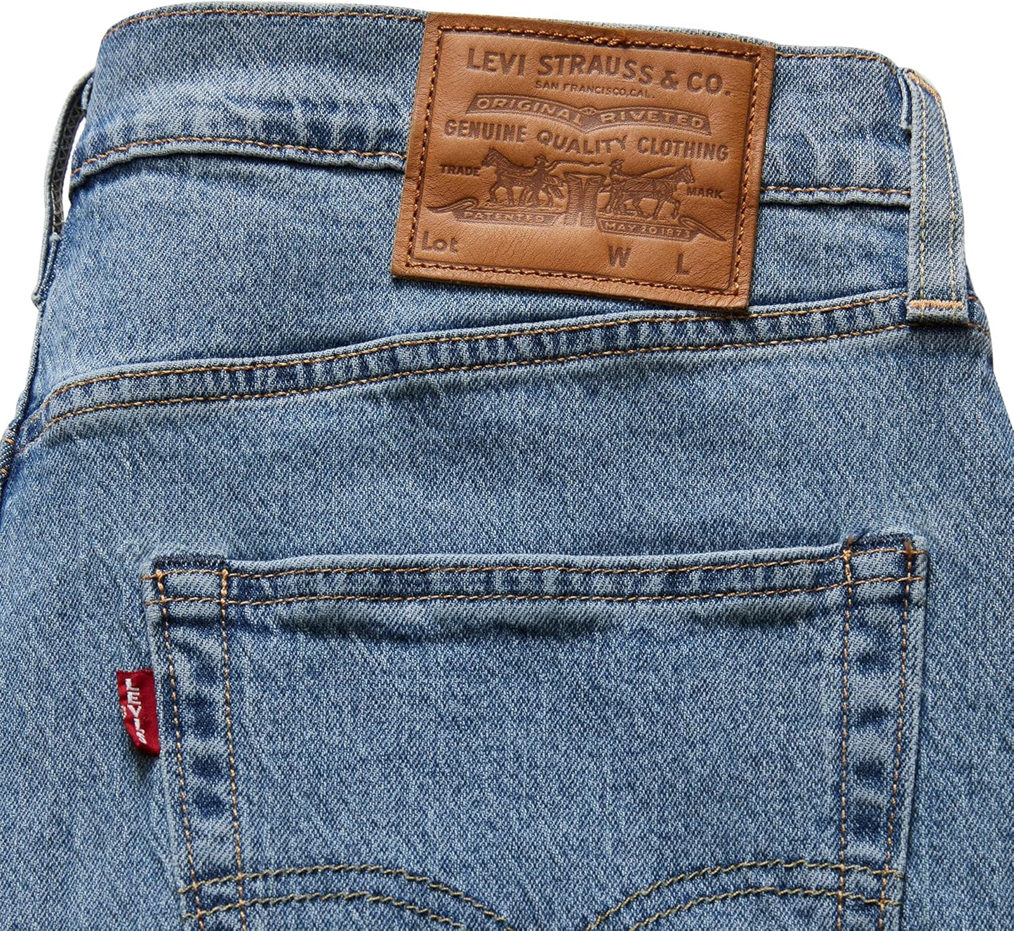 Why Levi’s 405 Shorts Feel Like the Summer’s Easy‑Going MVP