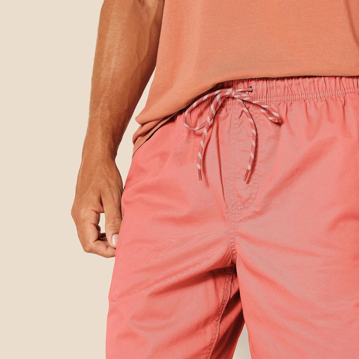 Easy‑going summer shorts that actually stay put